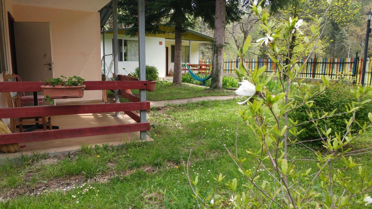 Къща За Гости Дъга Cherni Osum Exteriör bild